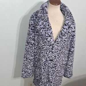 Fashion Nova/ Very Furicious Coat- W Sz Medium
